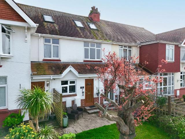 Flat for sale in Livermead