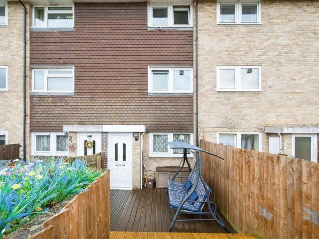 Flat for sale in Isle Of Man