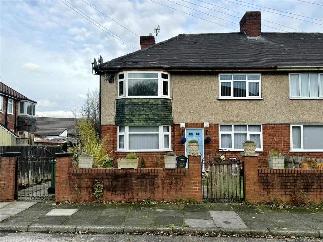 Flat for sale in New Ferry, Wirral