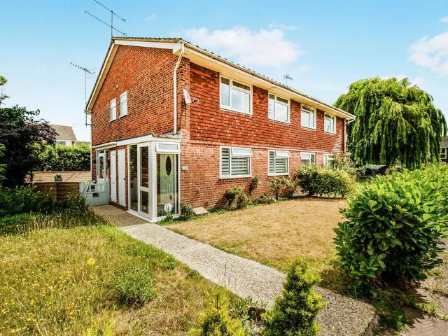Flat for sale in Worthing, West Sussex