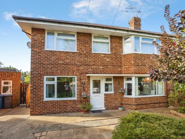 Flat for sale in West Bridgford, Rushcliffe