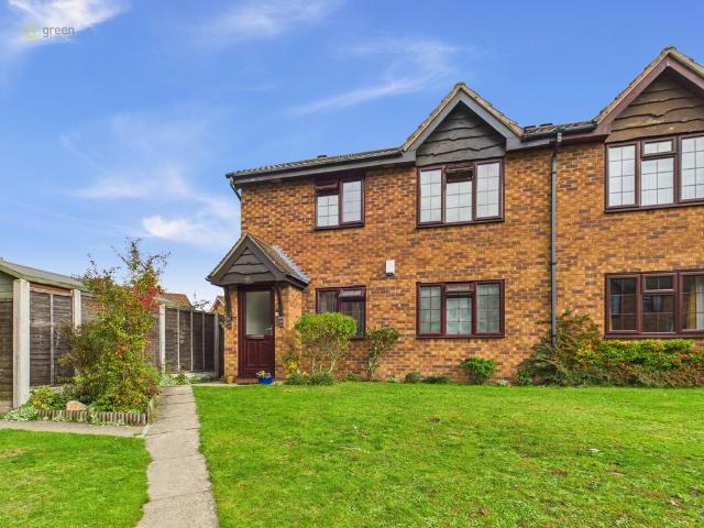 Flat for sale in Sutton Coldfield, West Midlands