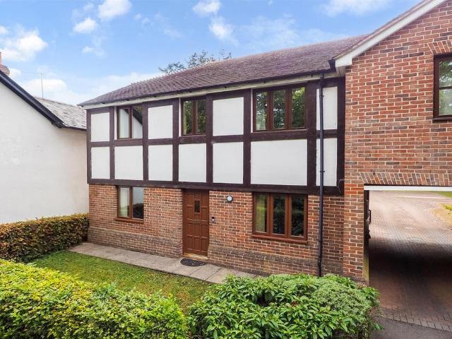 Flat for sale in Priest Down, Hampshire