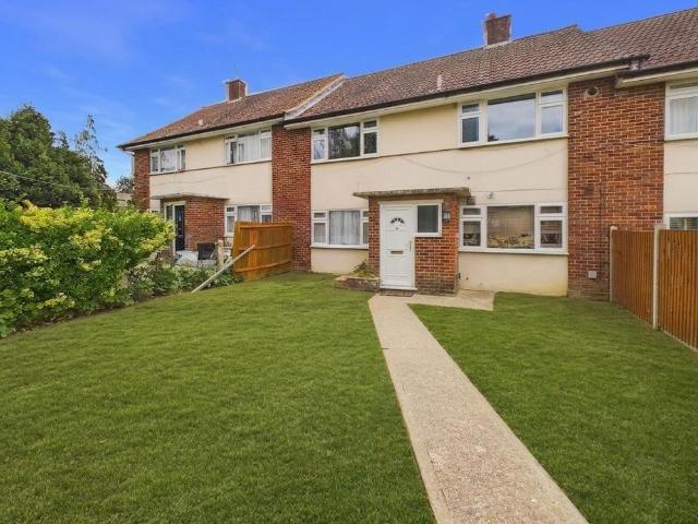 Flat for sale in Greater London