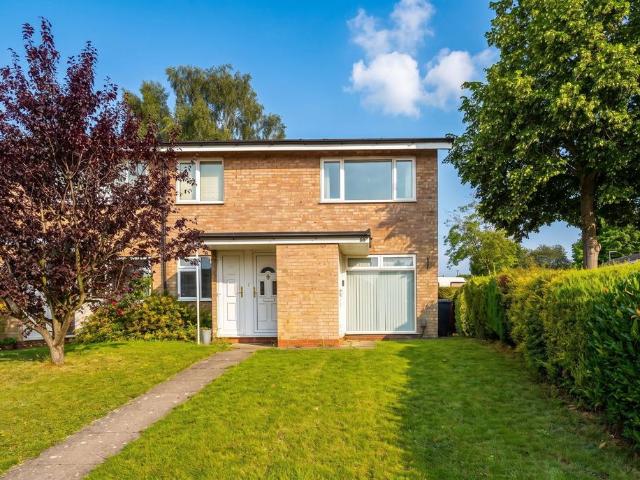 Flat for sale in Solihull Lodge, West Midlands