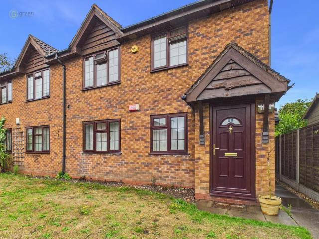 Flat for sale in Sutton Coldfield, Birmingham