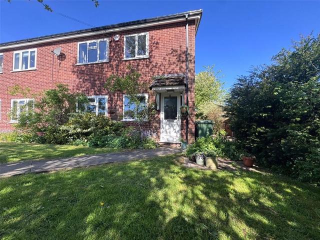 Flat for sale in Hazel Grove, Greater Manchester
