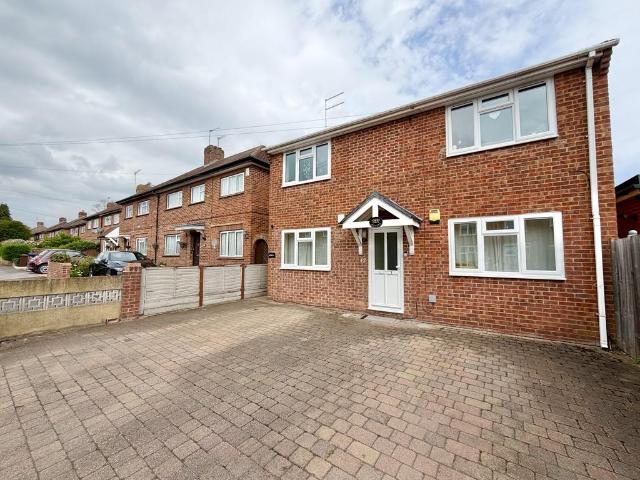 Flat for sale in Row Town, Isle Of Man