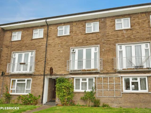 Flat for sale in Bracebridge, Lincoln