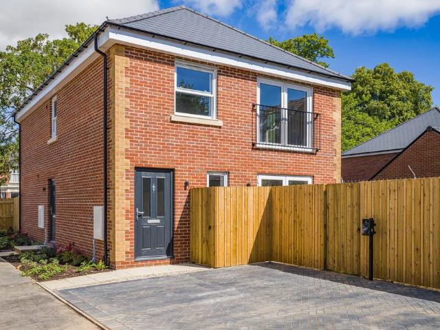 Flat for sale in Alstone, Golden Valley