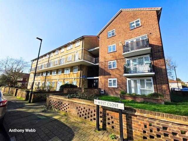 Flat for sale in Edmonton, Isle Of Man