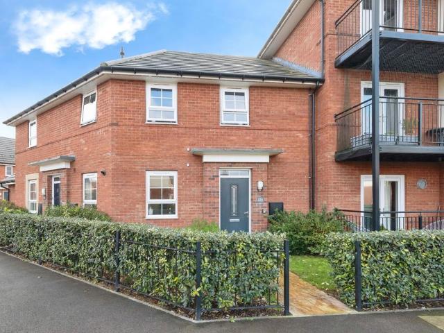 Flat for sale in Old Wolverton, Milton Keynes