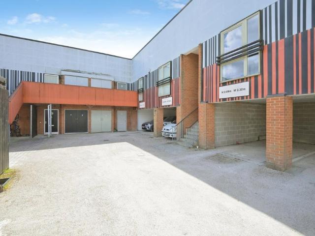 Flat for sale in Harlow, Essex