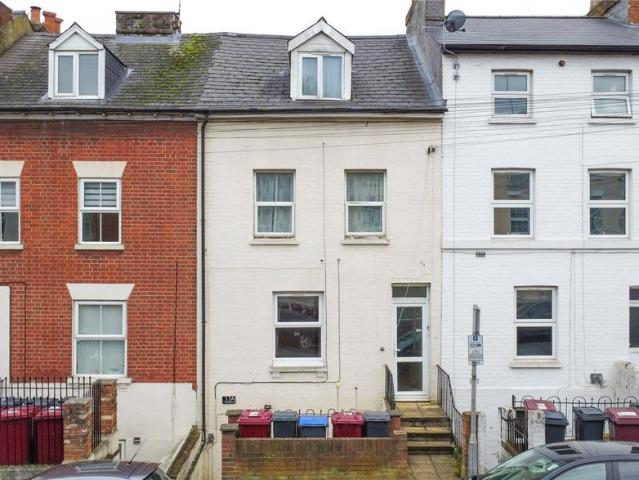 Flat for sale in Katesgrove, Reading