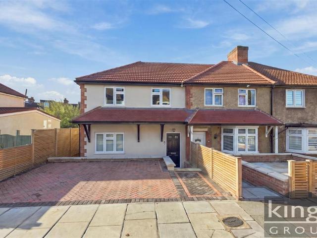 Flat for sale in London Borough of Enfield, Greater London