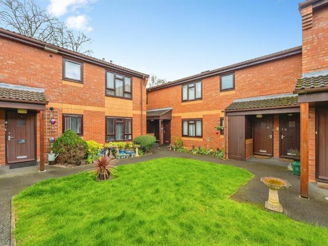Flat for sale in Abbey Park, Allestree