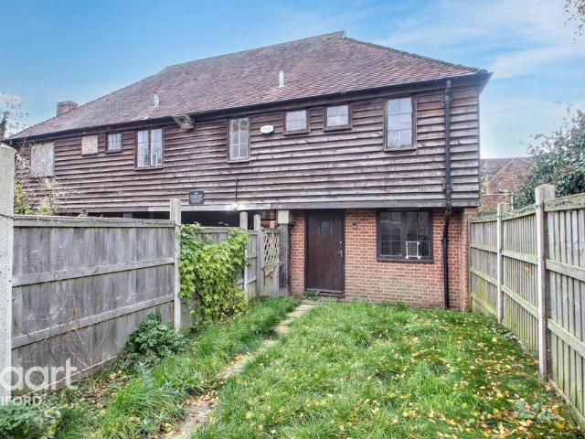 Flat for sale in Bridgefield, Kent