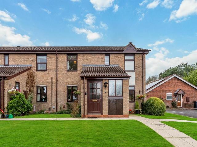 Flat for sale in Dorridge, West Midlands