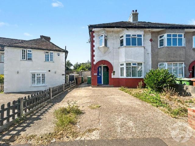 Flat for sale in Longlands, Halfway Street