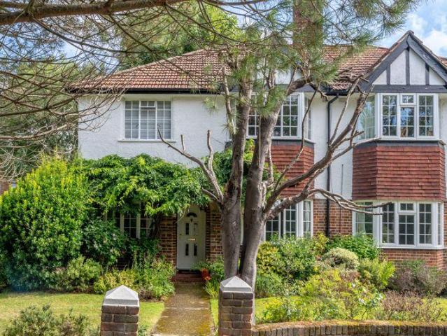 Flat for sale in Blackhills, Surrey