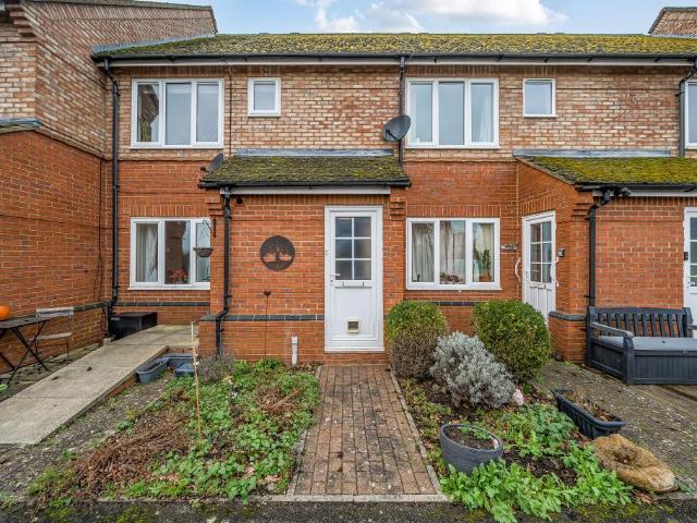 Flat for sale in Marsh Gibbon, Isle Of Man