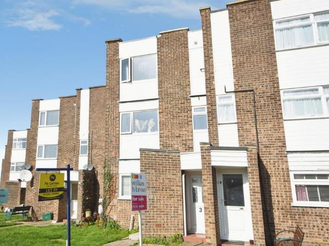 Flat for sale in Chelmsford, Essex
