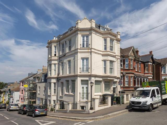 Flat for sale in West Hill, Guestling Green
