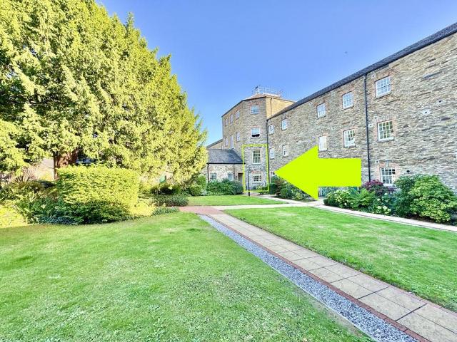 Flat for sale in Truru, Truro