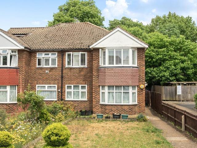 Flat for sale in London Borough of Merton, Isle Of Man