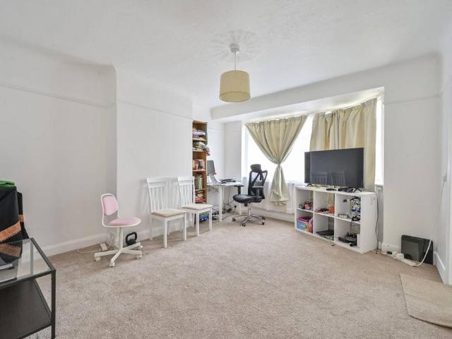 Flat for sale in London Borough of Merton, Greater London