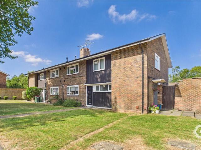 Flat for sale in Glynde, West Sussex