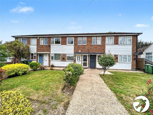 Flat for sale in Blackfen, Greater London