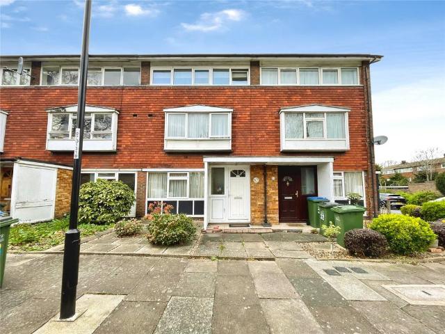 Flat for sale in Horn Park, Greater London
