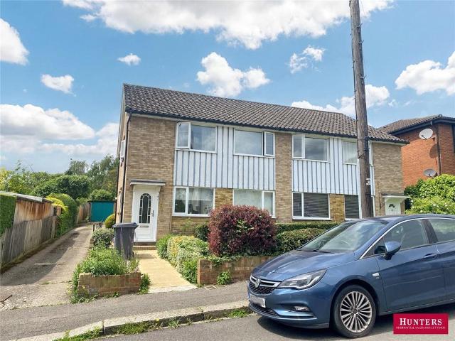 Flat for sale in New Barnet, Greater London