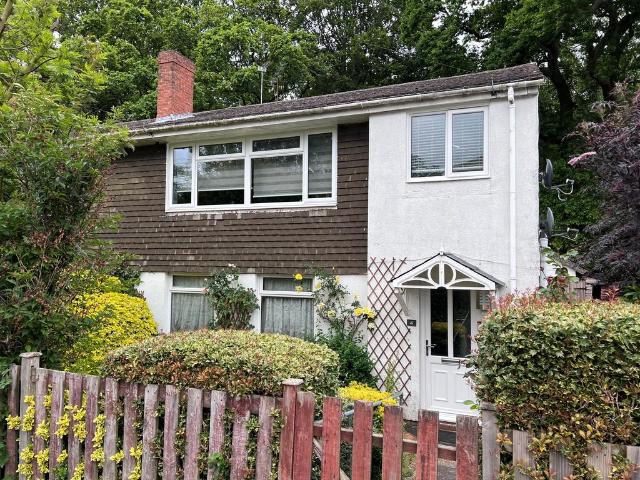 Flat for sale in Hythe and Dibden, Ashurst Bridge