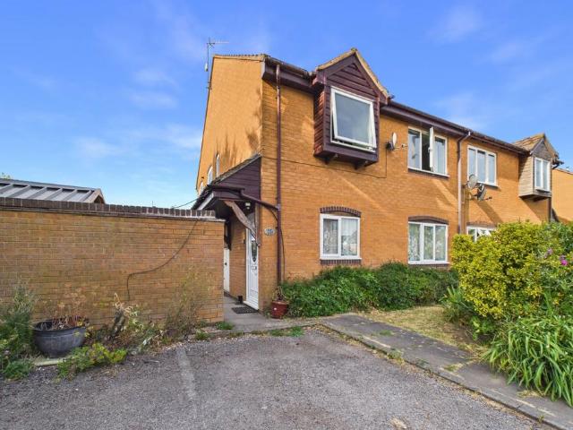 Flat for sale in Crookhill, Worcestershire