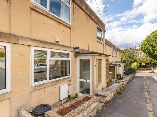 Flat for sale in Lansdown, Bath