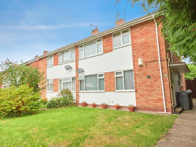 Flat for sale in Kings Norton, West Midlands