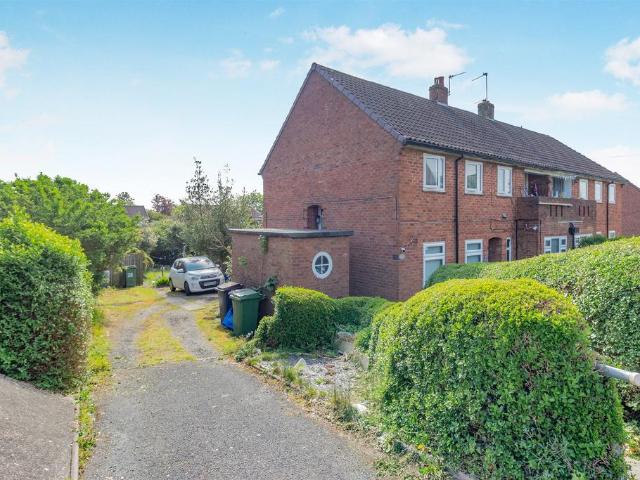 Flat for sale in Heath Hill, Telford