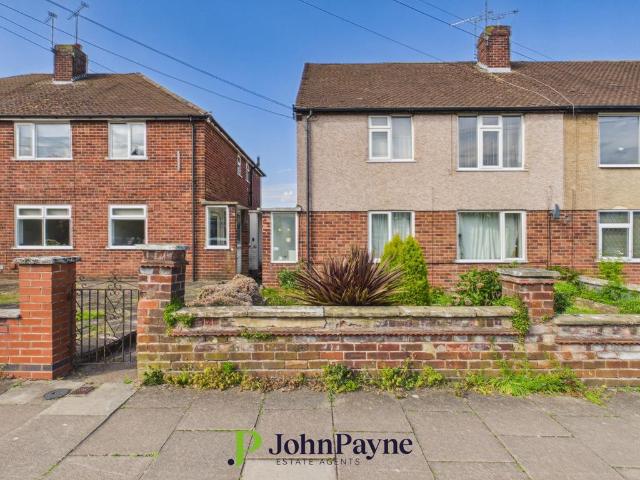 Flat for sale in Cheylesmore, West Midlands