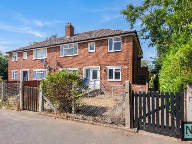 Flat for sale in Kettlebrook