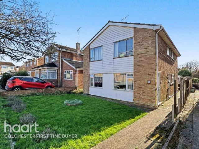 Flat for sale in Highwoods, Fordham Heath