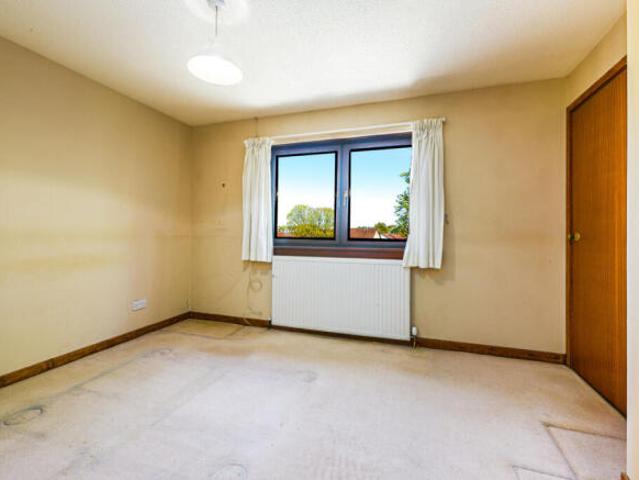 Maisonette for sale