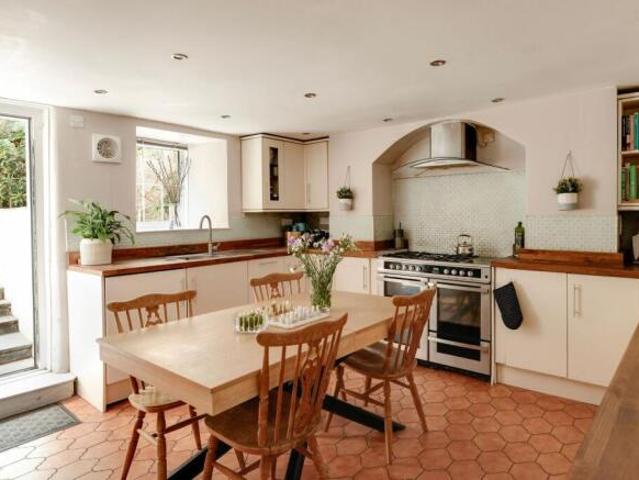 Maisonette for sale in Feckenham, City Of Bristol