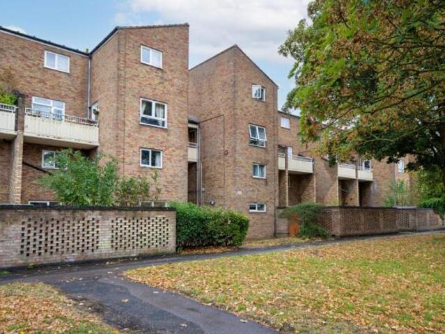 Maisonette for sale in Arbury, Cambridgeshire