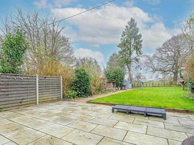 House for sale in Ascot