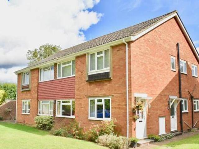 House for sale in Ashtead, Mole Valley