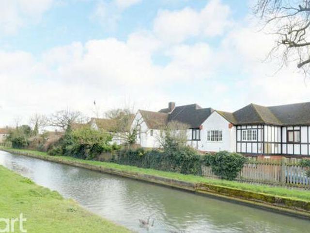 House for rent in Lyons, Greater London