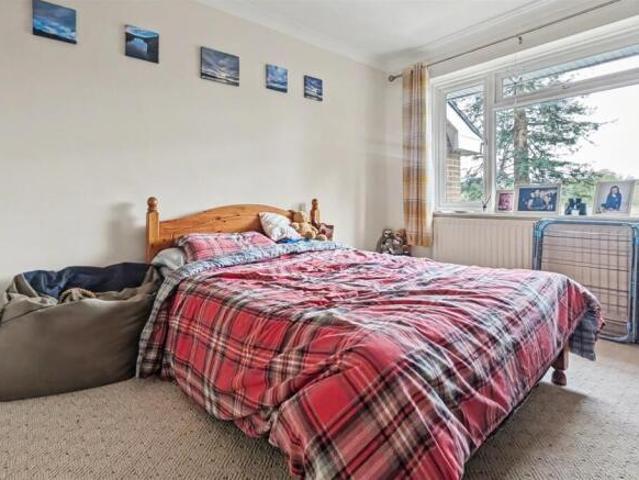 Maisonette for sale