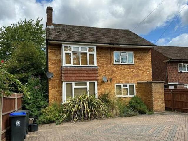 House for sale in Beaconsfield, Knotty Green